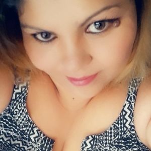 Meet your Posher, Roxana